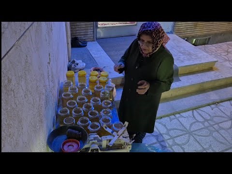 Bottling Natural Honey at Home | Preparing 1kg Jars for Sale