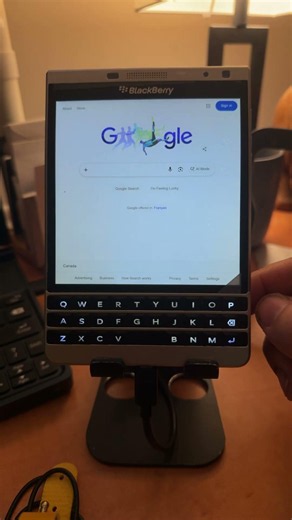 Modern Browsing is returning to #BlackBerry 10! #chromium #qnx #breakingnews #berrycore