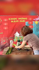 Hướng dẫn cả nhà cách cắm một bình hoa lay ơn gồm có 10 cành #hoadep #tet #daycamhoa #hoatuoithanhmai | Hoa Tuoi Thanh Mai