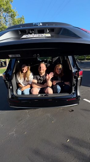 Christina Branman on Instagram: "Is the 2025 Toyota Sienna your minivan of choice, Mama? How about that cool box and vacuum?! Huge thank you to @agirlsguide2cars , @carbuzz , and @omardrives for putting up with my antics! You three are amazing! #toyota #toyotasienna #2025sienna #van #yota #yotalife #cars #momsofinstagram #vanlife #mom #instagood #carsofinstagram #momsofig #carsofinsta #family #new"