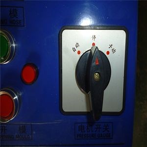 [Hot Item] Heavy-Duty Hydraulic Hose Skiving Machine with Portable Wood Case