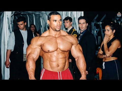 EPIC REACTIONS to BODYBUILDERS IN PUBLIC - PEOPLE'S REACTIONS MOTIVATION 2026