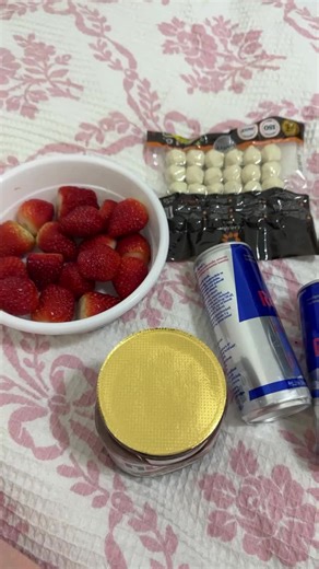 Creative Dessert Ideas with Strawberries and Mochi