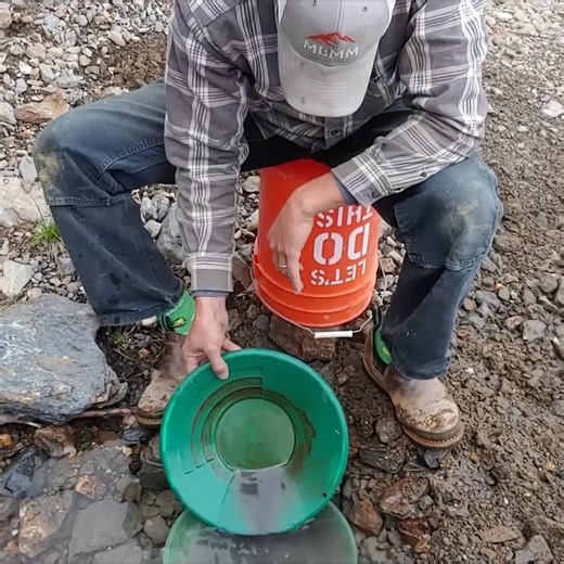 Truck Mounted Gold Milling Equipment | Mt. Baker Mining and Metals