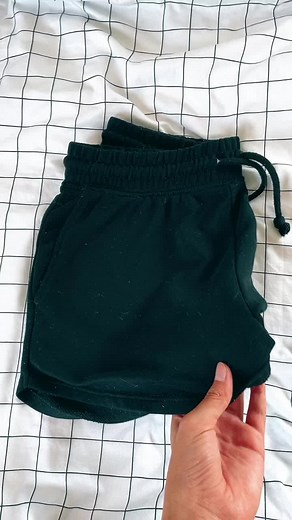 short vlog!🎀🪴⚡️copy link to get famous⚡️🛍#bubblebath #grwm #skincare #fypシ #viral #book 🌻🐬