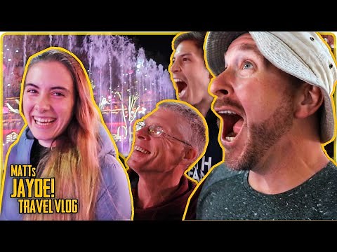China Vloggers meet at night in Xi’an | China Life VLOG