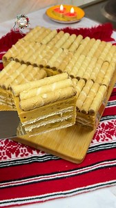 502K views · 4.5K reactions | Prajitura fara coacere cu crema de caramel si biscuiti! Reteta crema 4 oua 200 gr zahar 1 l lapte 110 gr amidon 6 mere scortisoara putina apa Extra: 2 -3 pachete de biscuiti depinde de tava folosita  glazura sau rulouri din cacao | Ella Cooking | Facebook