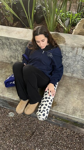 Monet on Instagram: "mi morning routine actualizada con @burgaofficial #burgaofficial #myburga"