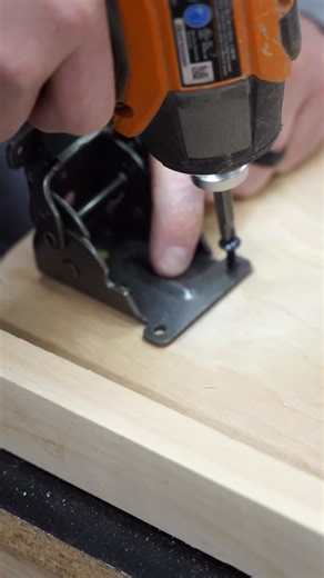 Trey Jones on Instagram: "In Part Four is where we tie it all together. Using these locking spring loaded hinges we will not have to worry about it folding in on itself. @thunderlaserusa @onefinitycnc @redlinecnc @surfprepsanding"