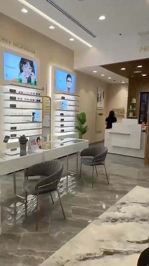 Journey from the old to the new Vision Express store. 🏬 Immerse yourself in a modern haven where advanced technology and expertise pave the way for a clearer future at Vision Express. Visit us today and experience the best of our customized eye exam and wide collection of eyewear. #newstore #vexglorietta2 #visionexpressph | Vision Express Philippines