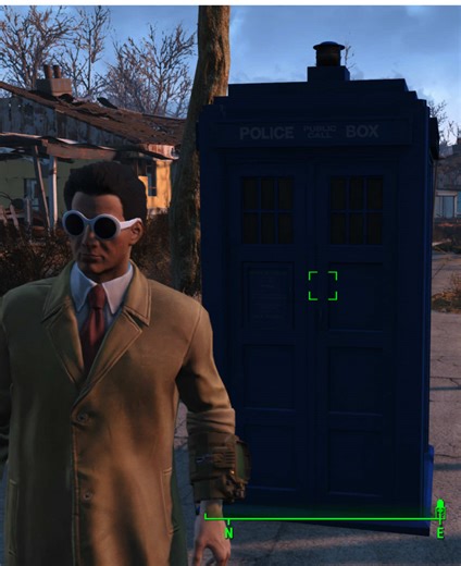 Exciting Doctor Who Mini Episode: Daleks vs. Cybermen!