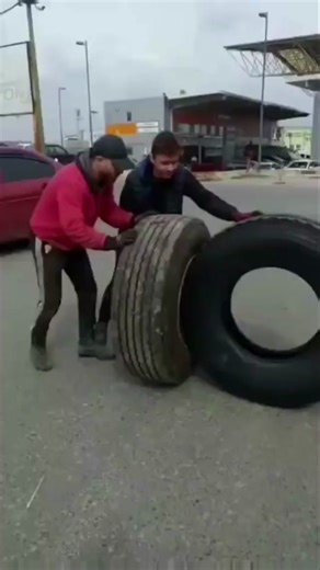 #Discoveryengineering #work #machine #truck