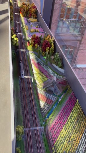 797K views · 17K reactions | Bridge to Rio de Janeiro  #trainspotting #train #miniatures #modelbuilding #modeltrains #modelrailway #scalemodels #scalemodelling #TGV | Miniatur Wunderland | Facebook