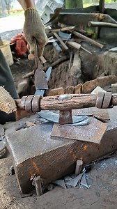 how a blacksmith tidies up agricultural tools #forging | Traditional Cutting