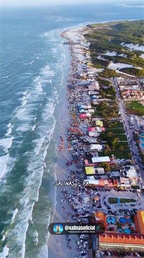 Salinas/PA on Instagram: "#TBT no Sal Carnaval tá chegando… e você, já decidiu onde vai curtir? Vem viver dias de sol, praia, amigos e aquela energia que só o Sal tem! Marca quem vai passar o feriado com você em Salinas! #VemProSal #CarnavalEmSalinas #Salinópolis"