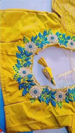 computer work#Sai Monica trailers#saree #lifeisbutadream #november162019 #youtube #🥰