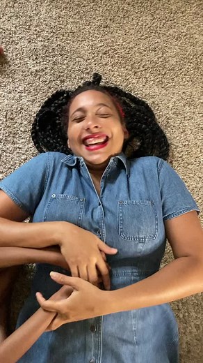 Tickle Game: Hilarious Moments with Kids