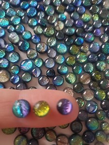 96COE Small Dichroic Glass Fusing Dots. 75 Pack. Frit Balls. Swirly RAINBOW Mix. Purple Gold Blue Green Pink Fused Glass by Em. COE96 (G70) - Etsy