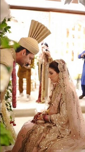 | Beautiful bride getting emotional and sad | beautiful parents | @Weddingssellectionideas |