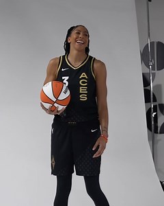 Candace Parker decked out in the Las Vegas Aces uniform 🔥🎰😤 | espnW