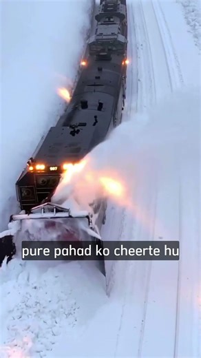 The Polar Express, but in real life! 🚂#WinterTravel #SnowTrain #TravelGoals #WinterVibes