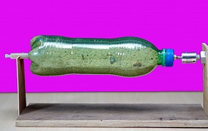 How to make Rust Remover with plastic bottle Hi friend today I am going to show How to make Rust Remover with plastic bottle .It is very efficient for clean rusted iron or copper. The materials needs-- 1.- plastic bottle 2.- sand 3.- 12 volt 100 rpm gear motor 4.-12 volt dc power supply Title: HW-89 Artist: Ross Lara Link: https://business.facebook.com/creatorstudio/?tab=fm_sound_collection&sound_collection_tab=sound_tracks&reference=artist_attr&asset_id=5243500442338373 Thank you for watching .