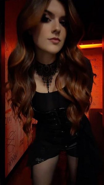 DC show outfit - Damsel Corsets