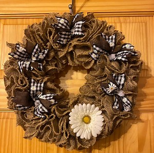 Daisy Burlap Ruffle Wreath - Etsy