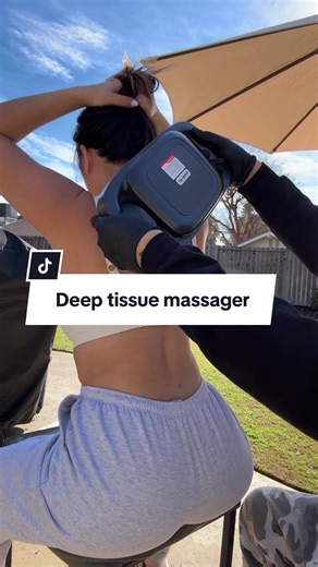 Deep Tissue Massage with 16 Head Massager