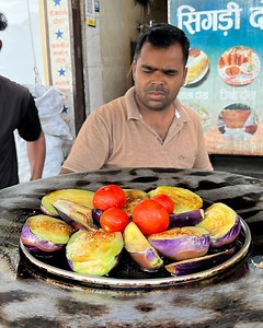 2.8M views · 3K reactions | India's Most Trending Litti Chokha Wala | Raipur Street Food | Food India | Facebook