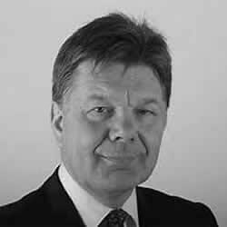 Dr David Cavan - London Medical