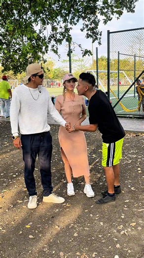 #storefront #videos quien entendió | El oficial