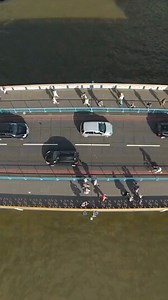 49K views · 1.6K reactions | What happens when Tower Bridge lifts? Here's a look from above the famous bascules opening for River Thames traffic ⛵ | Tower Bridge | Facebook