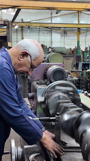 ElGendy Factory on Instagram: "Quick check before the sparks fly .. Our crankshaft grinding machinist uses a dial indicator on the journals to make sure the crank is running perfectly true before grinding. This step checks runout, alignment, and straightness, so every journal gets ground evenly and to spec. Skip this, and you risk uneven wear, vibration, or a ruined crank. Precision starts before the machine even turns on. ✅🇪🇬 #engine #repair"