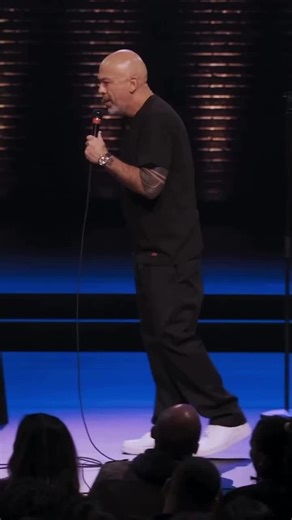Hilarious Crowd Work Moments in Comedy