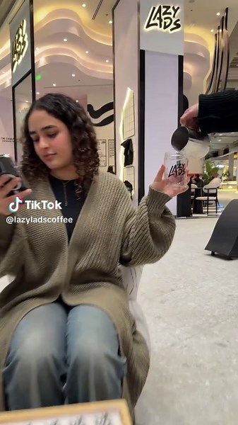 How to Make an Easy Iced Latte at Home