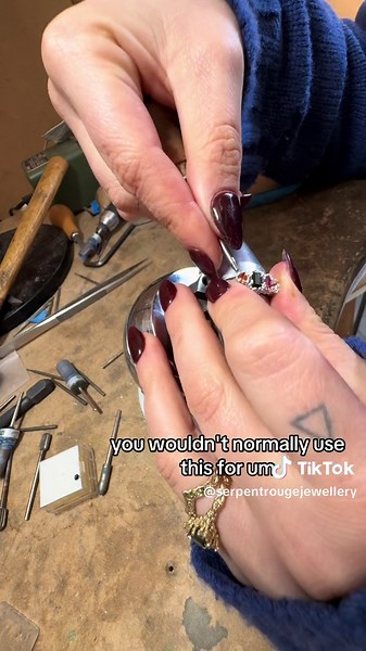 This is how I set my stones and take the raw casting to a beautifully textured and high polished piece of fine jewellery. Stone setting is my favourite part of the whole jewellery making process 🥰 its tricky but it always delivers the best feeling once all the stones are in!! #jewellerymaking #jewelrymaking #handmadejewelry #bespokejeweller #melbournejewellery #uniqueengagementrings #fairyjewelry #fantasy