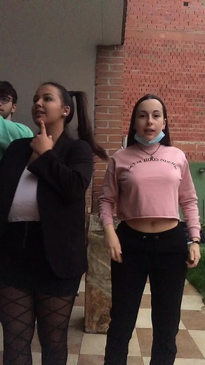 Videos de ___anneris___ (@___anneris___) con “Shower - Becky G”