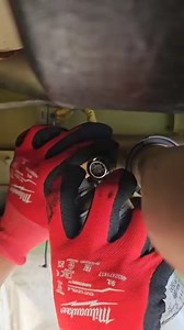 Replacement and small explanation of a Temperature Control Valve (TCV) on a B737-8. | Update Aviation