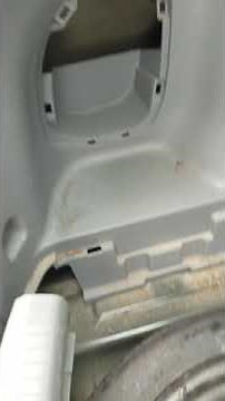 2010 Toyota Matrix - Tail/Brake light bulb replacement - Need an extra joint in my arm