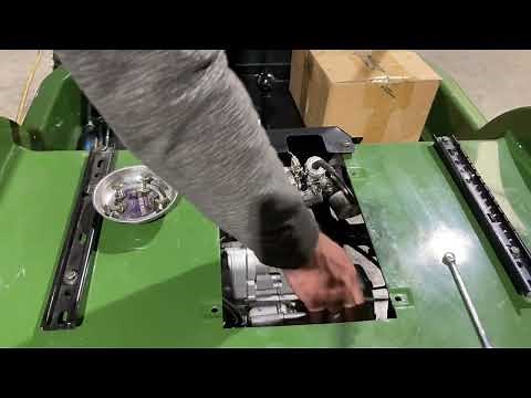 How to Change the Carburetor on the Venom Mini Jeep 125cc | Venom Motorsports