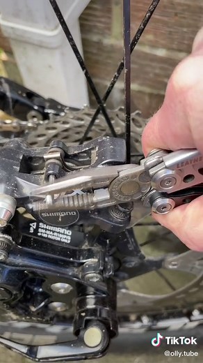 How to Change Brake Pads on Shimano Deore, XT, SLX, Alfine