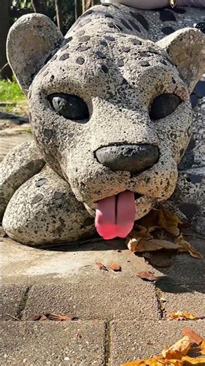 ARIANA JUST WANTED TO REST😂