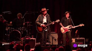 Hayes Carll Happy Birthday Hayes Carll 🎂 The Hayes Carll birthday bash is live from Brookyln Bowl Nashville. Watch the #livestream at nugs.net/hayescarll 🎟️ Included in an All Access subscription ✍️ Featuring the Gulf Coast Orchestra, Chaparelle, and more 🌎 Nashville, TN 🏟️ Brooklyn Bowl Nashville | nugs