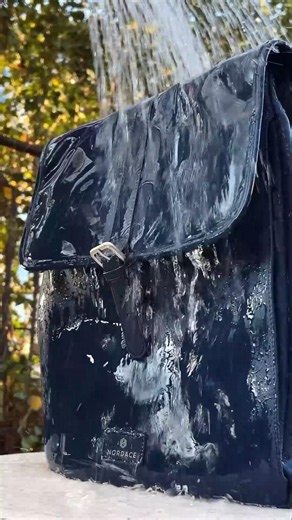 Soaking wet on the inside, crispy dry on the outside - it's this backpack!