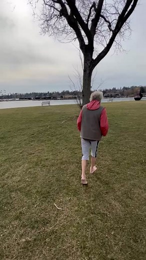 Port Chester, NY gymming! 🎥: Wolf Bros Gym Safety Advisor 🎶: @goosetheband #Gymming #BobWeir #GratefulDead #BobbyWeir #WolfBros #Goose #Hungersite #PortChester #NewYork #GymTok #FitTok #Meditate