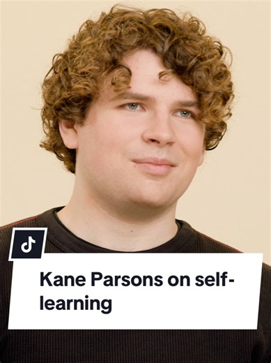 “It helps that there’s a million answers to anything you can run into online.” BACKROOMS director Kane Parsons sat down with us in the TIFF Melissa Chung Studio to discuss self-teaching through the internet and using it as a filmmaking tool. Watch the full interview on our YouTube – link in bio. #kaneparsons #backrooms #horror #kanepixels