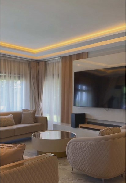 Transform your ceilings with @Modern Mouldings Ceilings in Lonehill! ✨ Upgrade your space with sleek bulkheads and premium designs. #CeilingGoals #ModernMouldings #LuxuryLiving #HomeUpgrade #InteriorDesign #LuxuryHomes #DreamHome #Renovation #ArchitecturalDesign #HomeInspo #ModernLuxury #HomeDecor #CustomCeilings #InteriorInspo #LuxuryInterior #DesignTrends #ElegantSpaces #HomeTransformation #SmartDesign #DreamInteriors #Lonehill #LonehillLiving