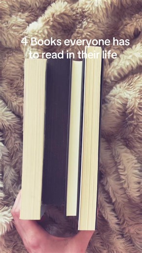 4 Essential Books Everyone Should Read