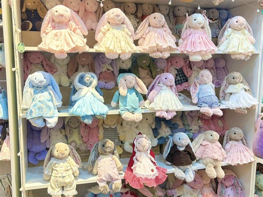 Jellycat Outfit Ideas for Every Occasion